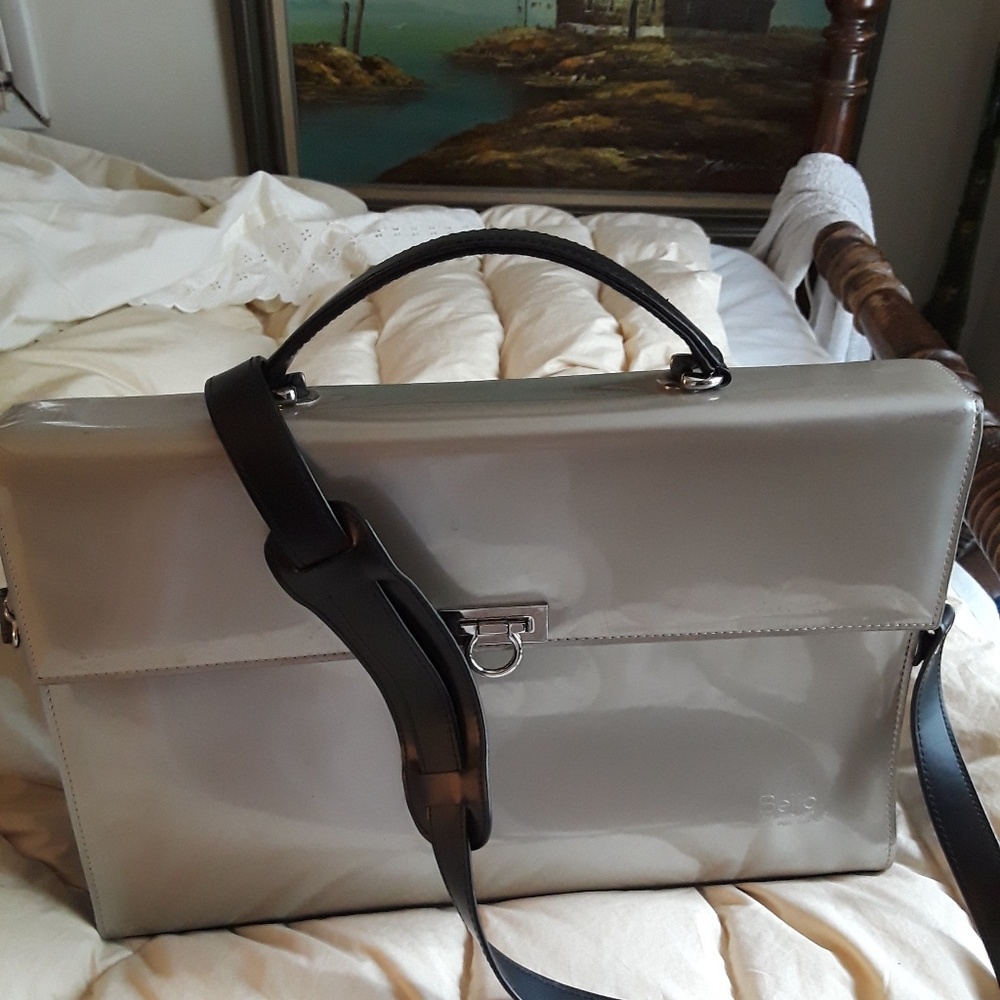 Beijo Briefcase/Laptop bag with strap